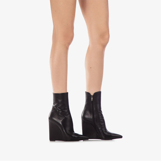 Harriet – Bottines à Talons Hauts avec Zip Latéral et Pointe Aigüe