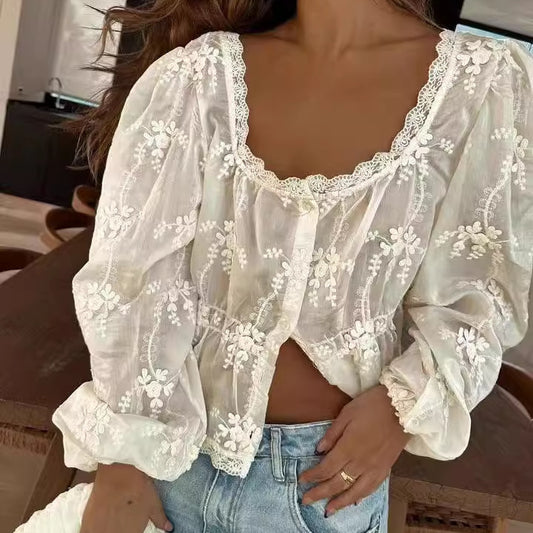 Laura – Chemise Brodée Longues Manches