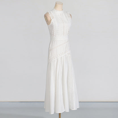 Joan – Robe Sans Manches en Dentelle à la Taille