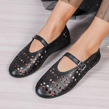 Lucy – Chaussures Plates à Bout Rond avec Boucle Découpée