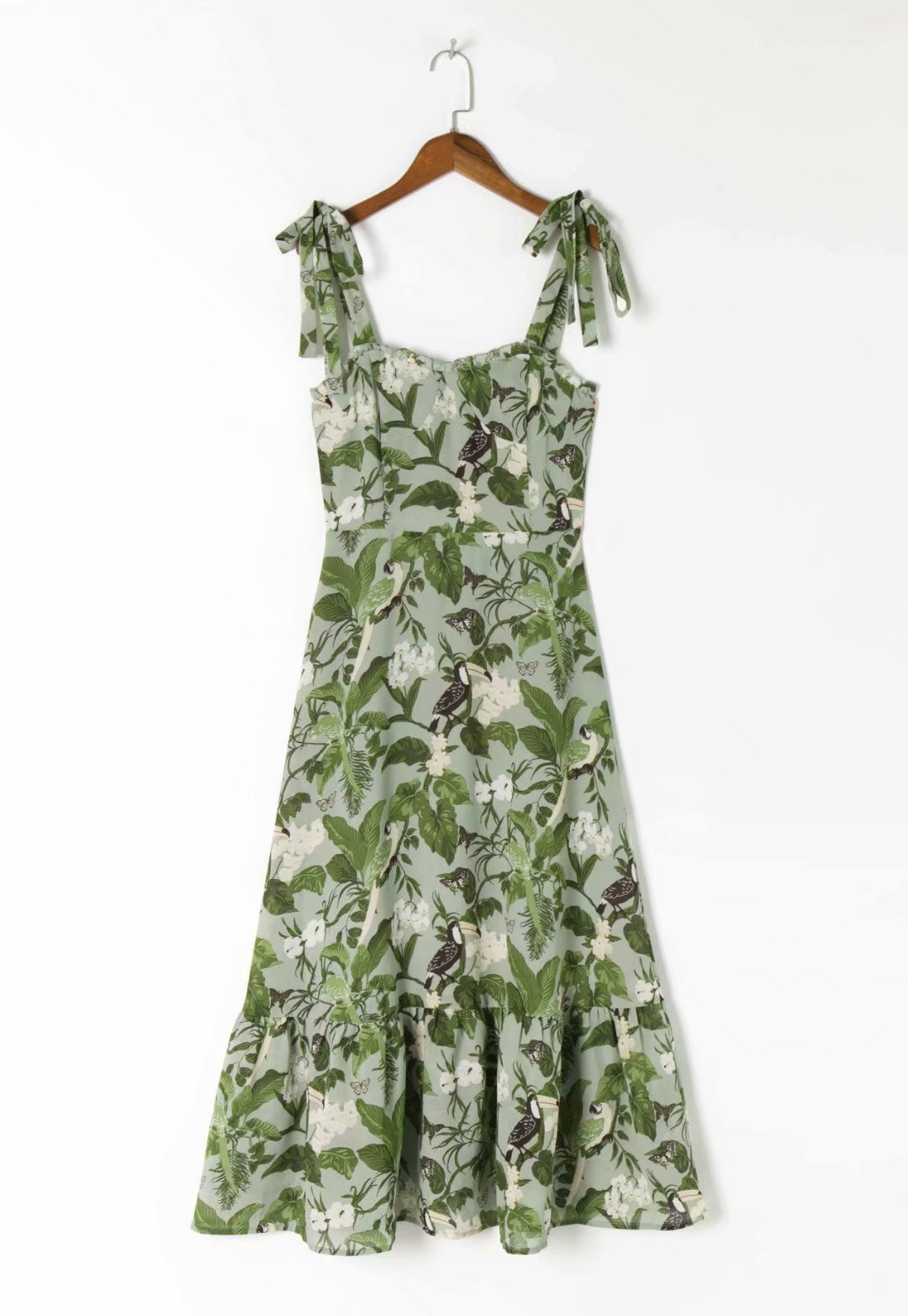 Rebecca – Robe Midi à Volants Personnalisée