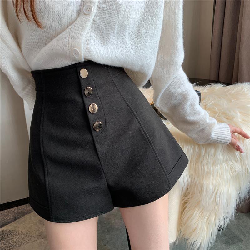 Natalie – Shorts Décontractés Taille Haute à Boutons