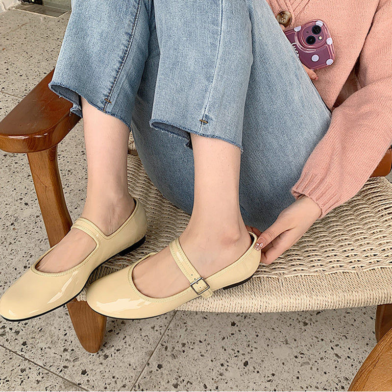 Juliet – Chaussures Plates Minimalistes avec Boucle