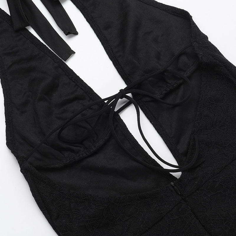 Lauren – Combinaison en Dentelle Slim Fit à Col V