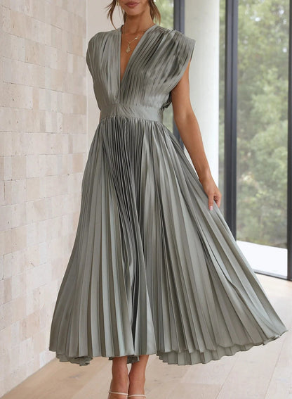Donna – Robe Plissée avec Col en V