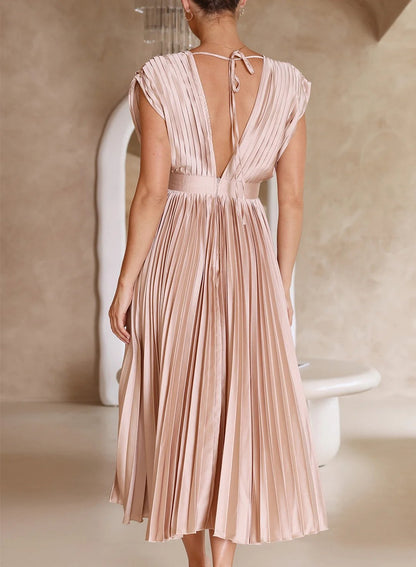Donna – Robe Plissée avec Col en V