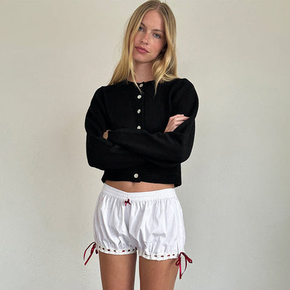 Lisa – Shorts avec Nœud en Dentelle et Couleurs Contrastées