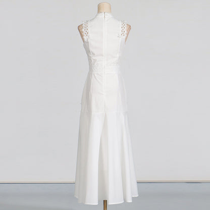 Joan – Robe Sans Manches en Dentelle à la Taille