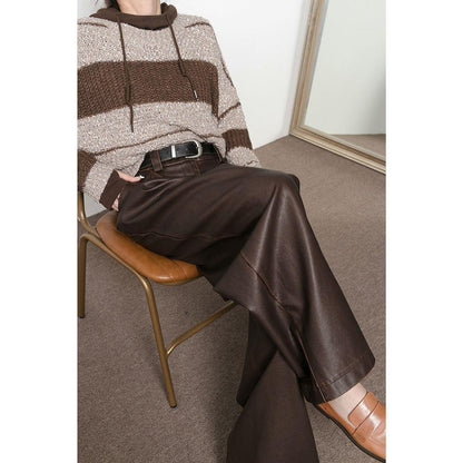 Lynda – Pantalon Plissé en Cuir Vegan Marron Vintage